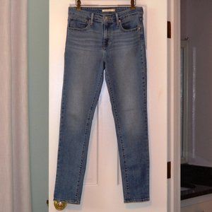 Levis' 721 Skinny Jeans size 29L